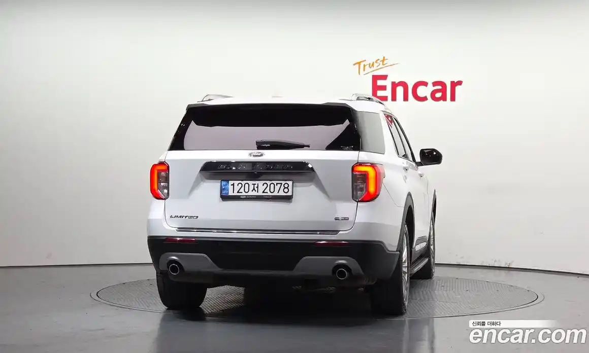 Ford Explorer 2022 3.3 Автомат в Москве № 273475, фото 4