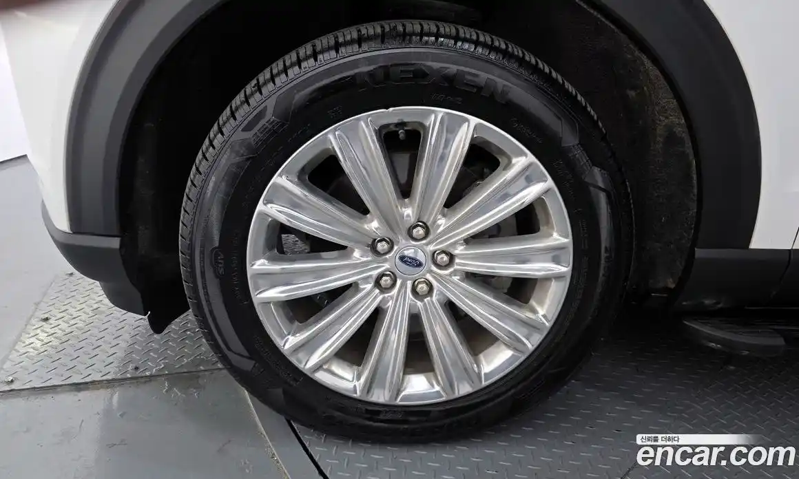 Ford Explorer 2022 3.3 Автомат в Москве № 273475, фото 5