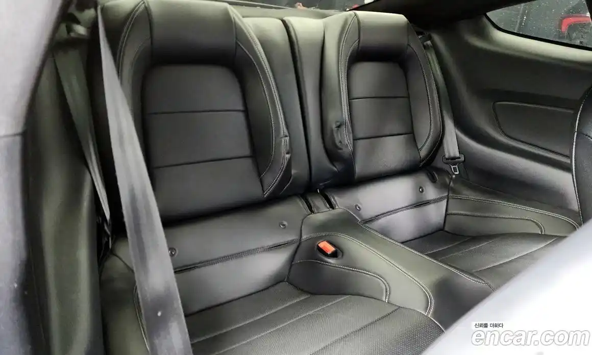 Ford Mustang 2018 2.3 Автомат в Москве № 313764, фото 12