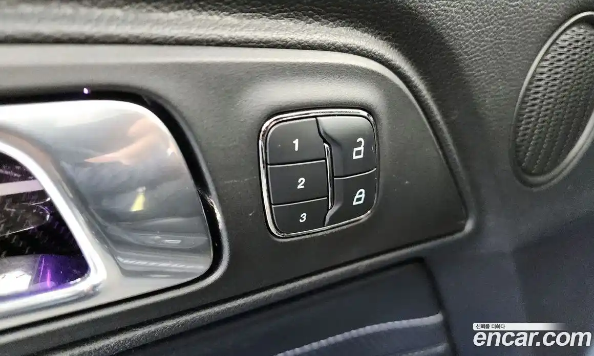 Ford Mustang 2018 2.3 Автомат в Москве № 313764, фото 19