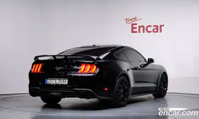 Ford Mustang 2018 2.3 Автомат в Москве № 313764, миниатюра 2