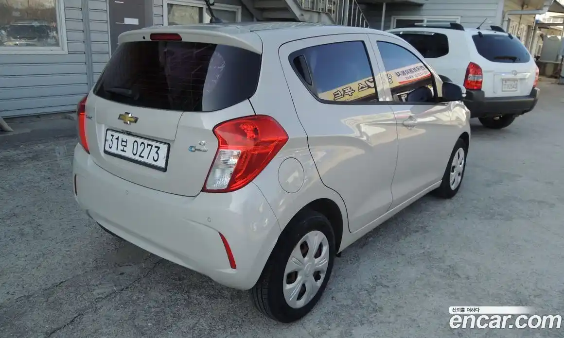 Chevrolet Spark 2017 1.0 Автомат в Москве № 37911, фото 4