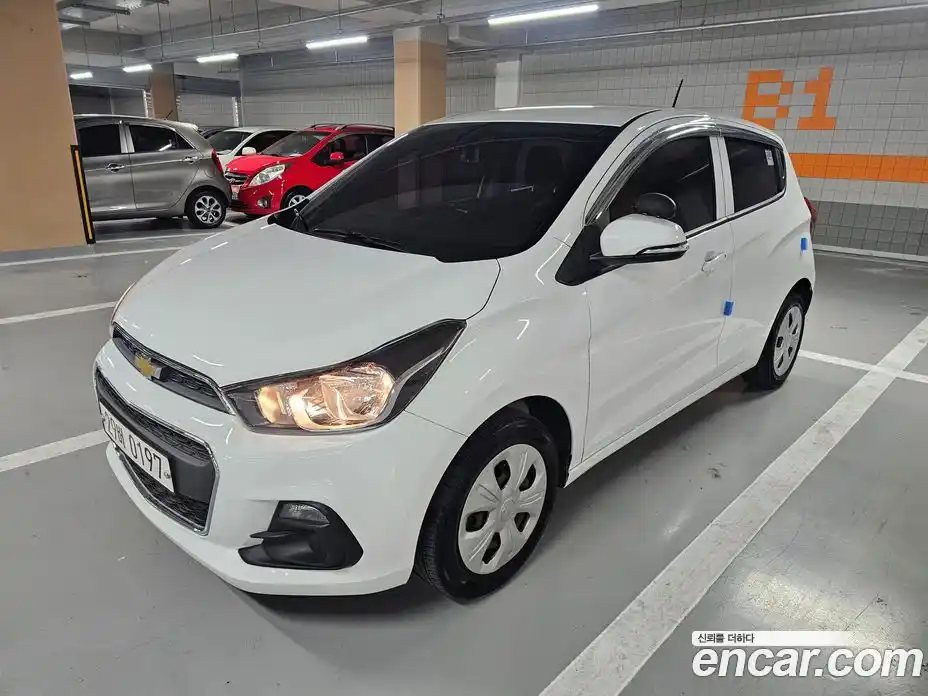 Chevrolet Spark 2017 1.0 Автомат в Москве № 41382, фото 1