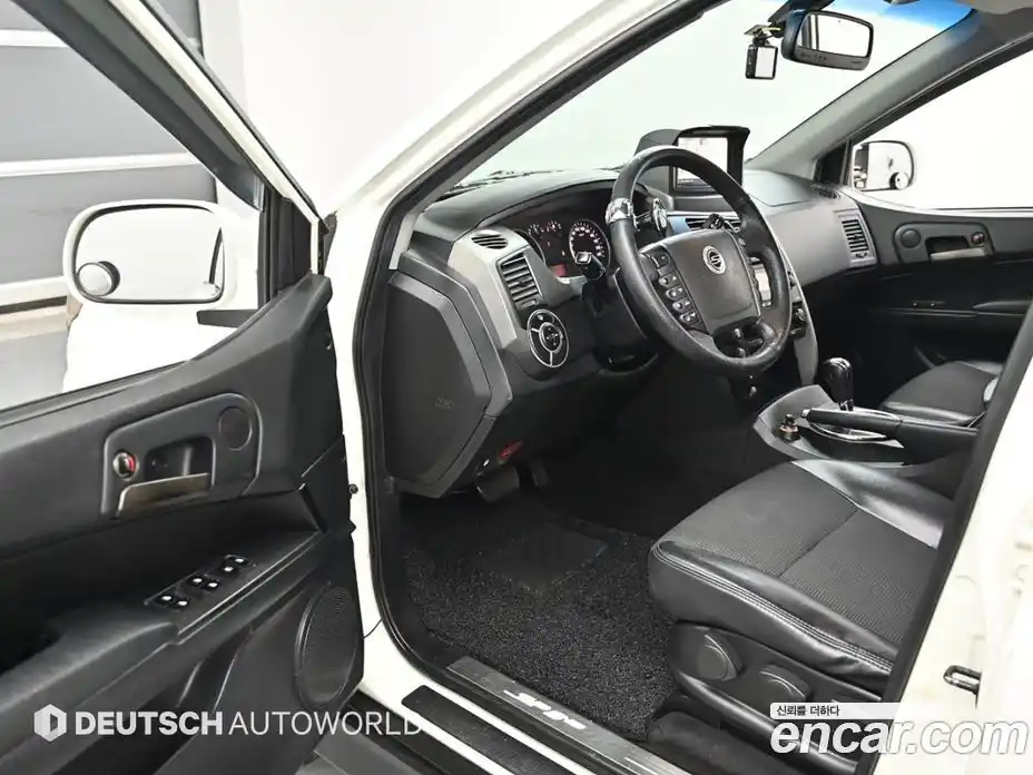 SsangYong Korando 2012 2.0 Автомат в Москве № 714406, фото 11