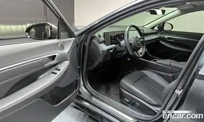 Hyundai Sonata 2025 1.6 Автомат в Москве № 714580, миниатюра 11