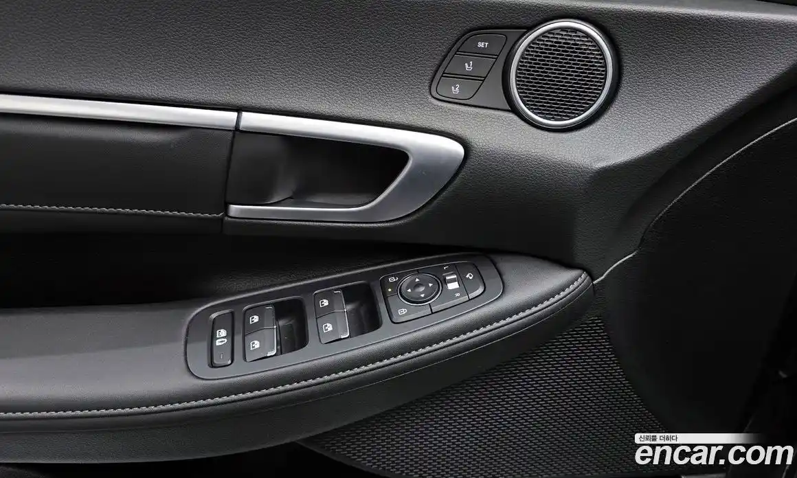 Hyundai Sonata 2025 1.6 Автомат в Москве № 714580, фото 18