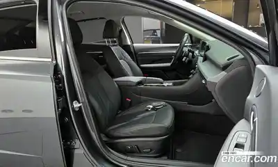 Hyundai Sonata 2025 1.6 Автомат в Москве № 714580, миниатюра 10