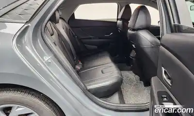 Hyundai Avante 2024 1.6 Автомат в Москве № 715099, миниатюра 12