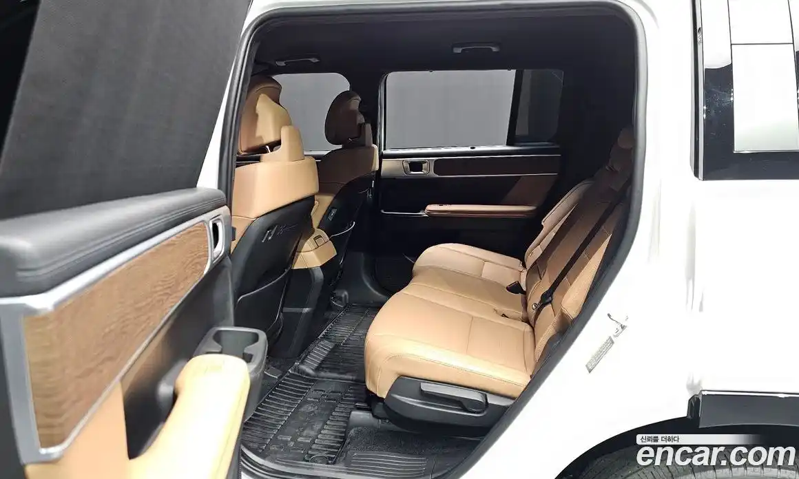 Hyundai Santa Fe 2023 1.6 Автомат в Москве № 715415, фото 12