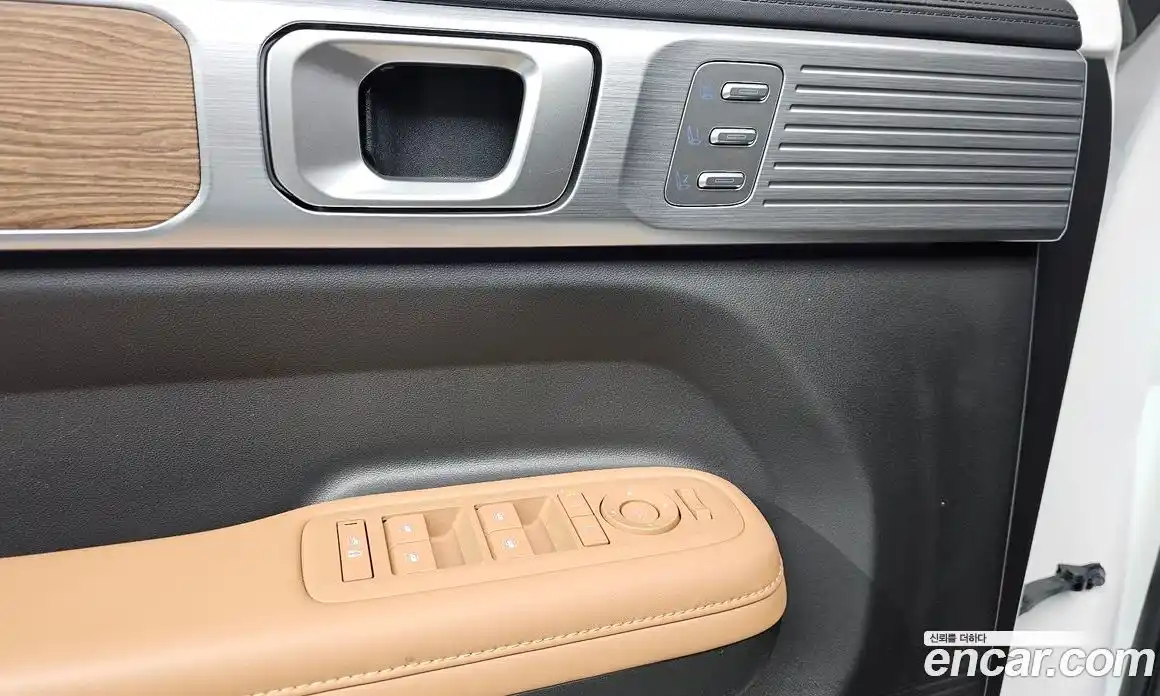 Hyundai Santa Fe 2023 1.6 Автомат в Москве № 715415, фото 18