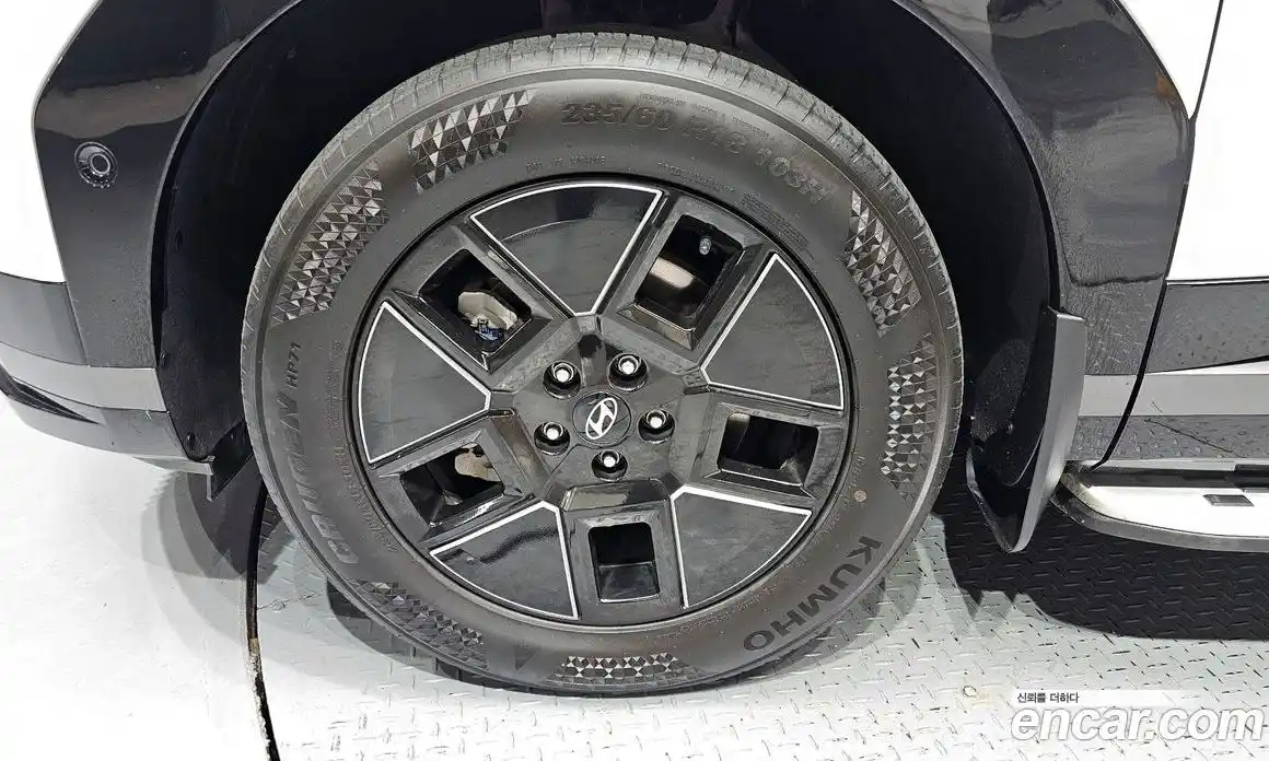 Hyundai Santa Fe 2023 1.6 Автомат в Москве № 715415, фото 5