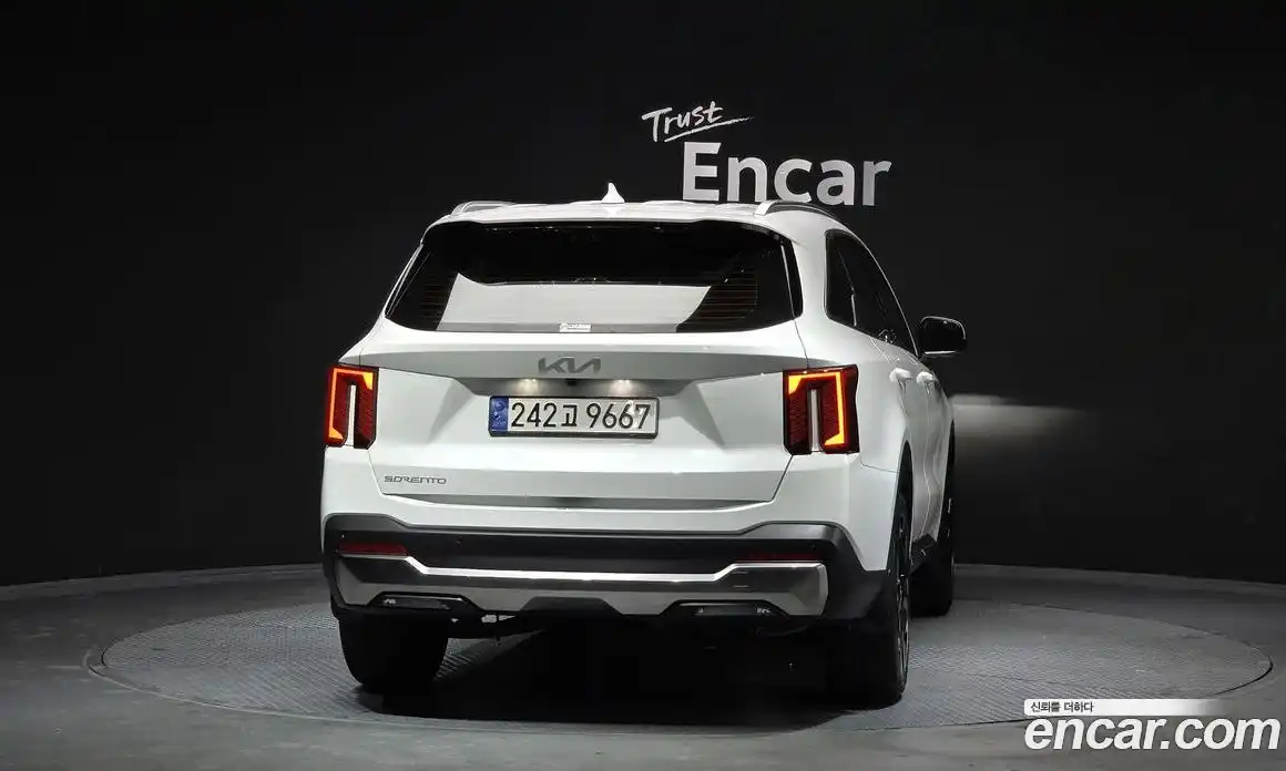 Kia Sorento 2024 2.5 Автомат в Москве № 715788, фото 4