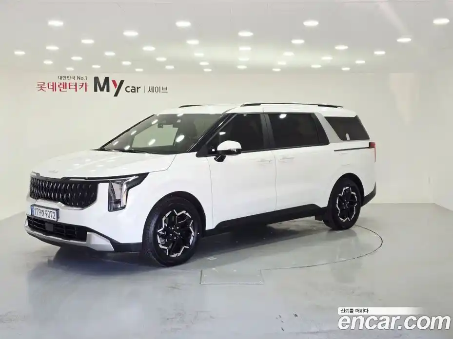 Kia Canival 2025 2.2 Автомат в Москве № 715899, фото 1