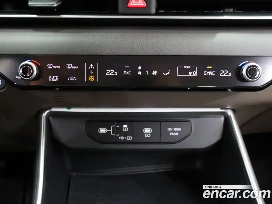 Kia Canival 2025 2.2 Автомат в Москве № 715907, фото 16