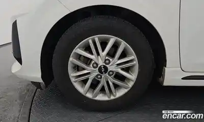 Kia Morning 2023 1.0 Автомат в Москве № 716140, миниатюра 5