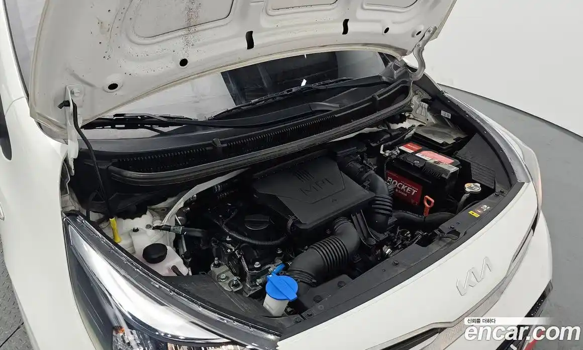 Kia Morning 2023 1.0 Автомат в Москве № 716140, фото 6