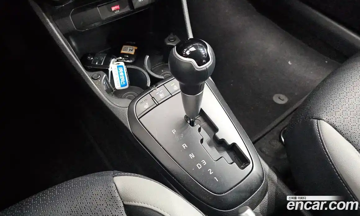 Kia Morning 2023 1.0 Автомат в Москве № 716140, фото 9