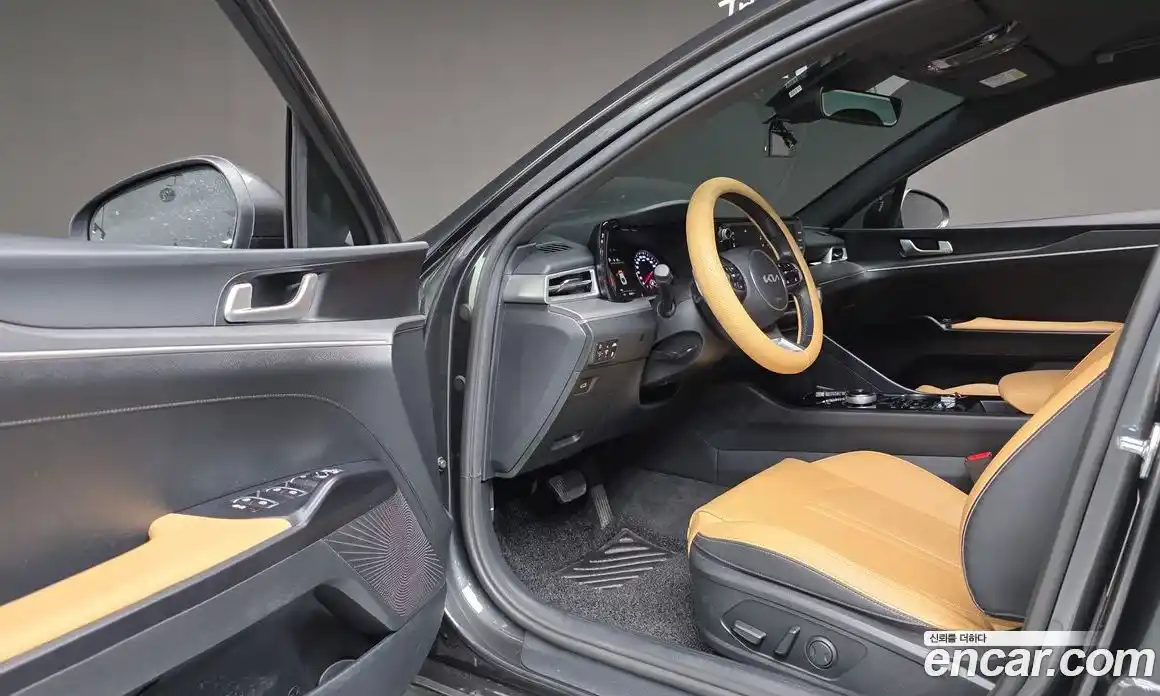 Kia K5 2022 2.0 Автомат в Москве № 716279, фото 11