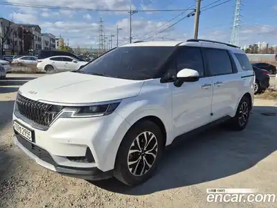 Kia Canival 2023 2.2 Автомат в Москве № 716550, миниатюра 2