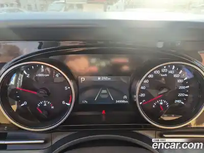 Kia Canival 2023 2.2 Автомат в Москве № 716550, миниатюра 8