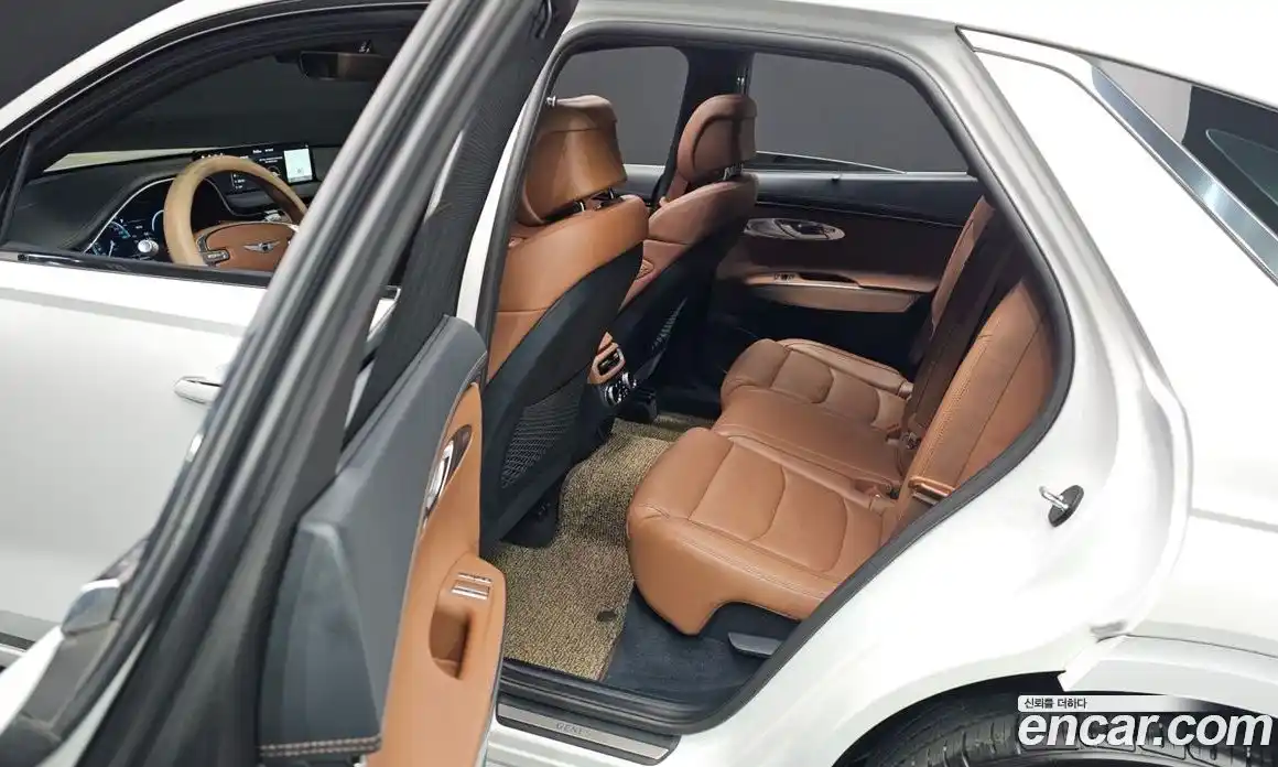 Genesis GV70 2021 2.5 Автомат в Москве № 716915, фото 13