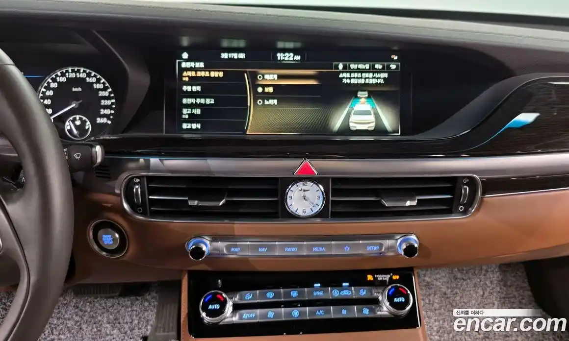 Genesis G90 2019 3.8 Автомат в Москве № 717031, фото 14