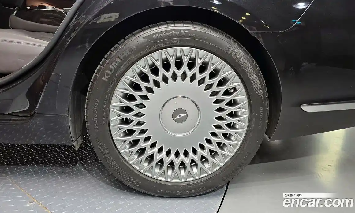 Genesis G90 2019 3.8 Автомат в Москве № 717031, фото 5