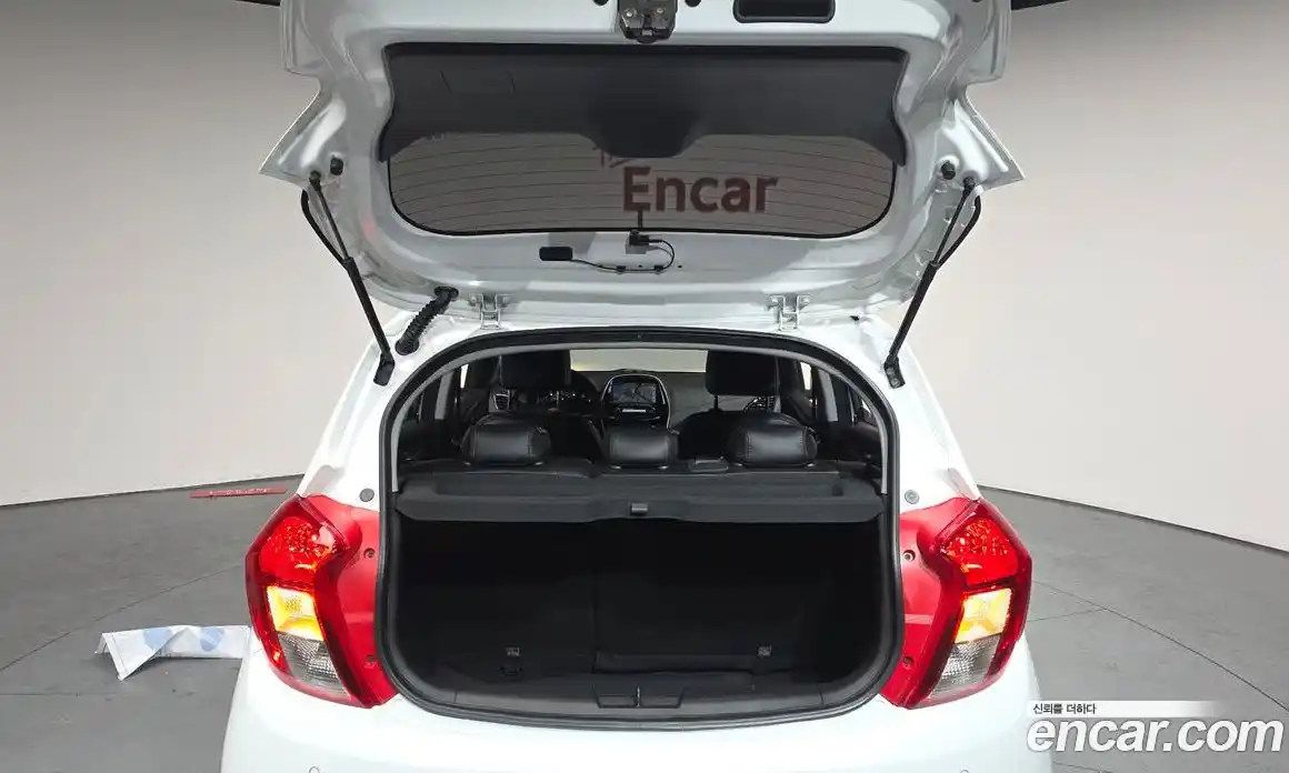 Chevrolet Spark 2018 1.0 Автомат в Москве № 717501, фото 19