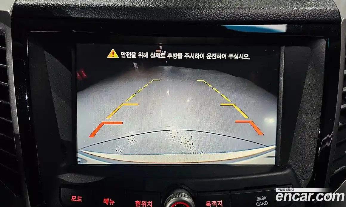 SsangYong TIBOLI 2015 1.6 Автомат в Москве № 717999, фото 16