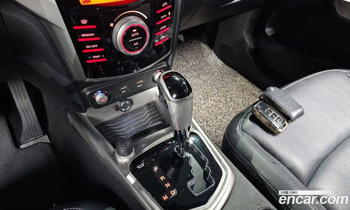 SsangYong TIBOLI 2015 1.6 Автомат в Москве № 717999, фото 9