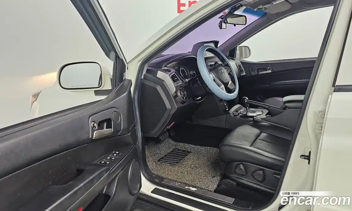 SsangYong Korando 2016 2.0 Автомат в Москве № 718110, фото 10