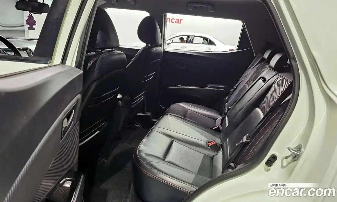 SsangYong TIBOLI 2016 1.6 Автомат в Москве № 718266, фото 12