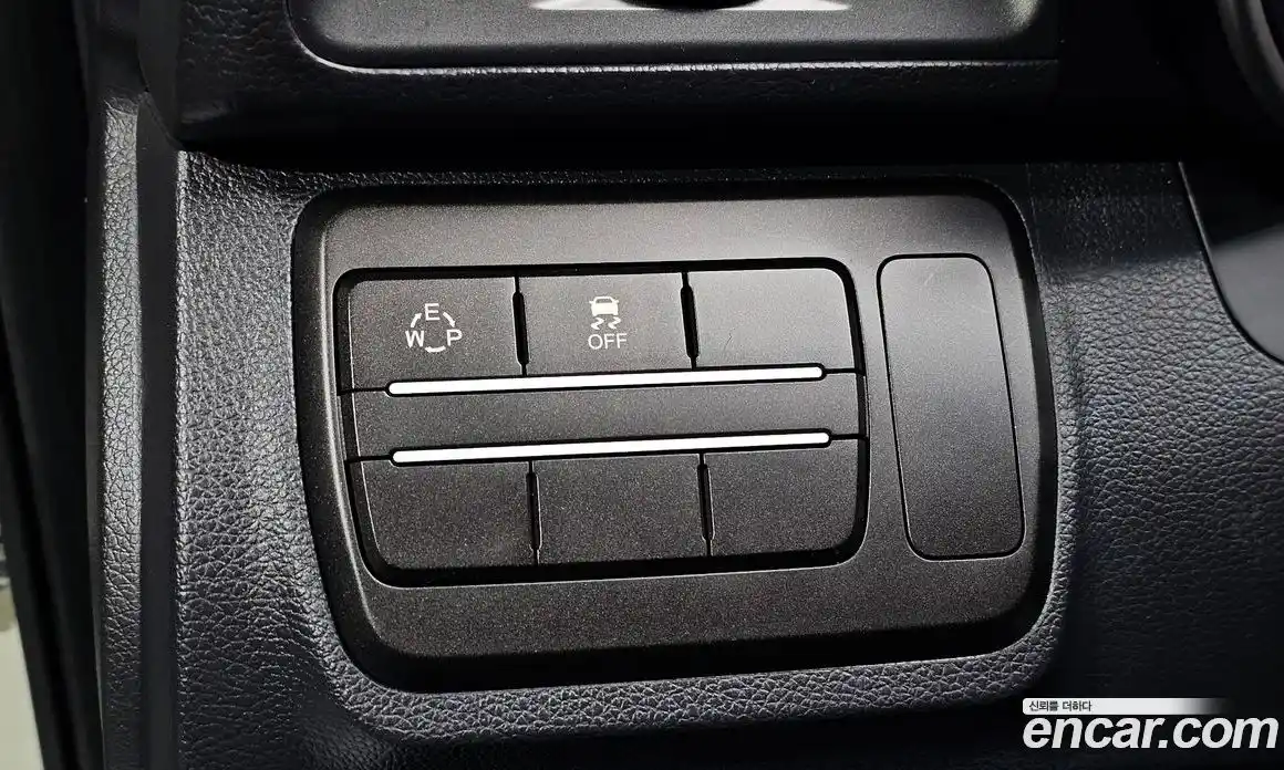 SsangYong TIBOLI 2016 1.6 Автомат в Москве № 718266, фото 20