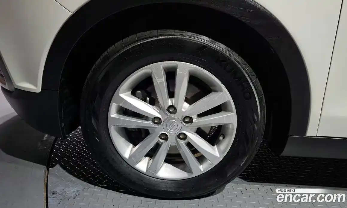 SsangYong TIBOLI 2016 1.6 Автомат в Москве № 718266, фото 5