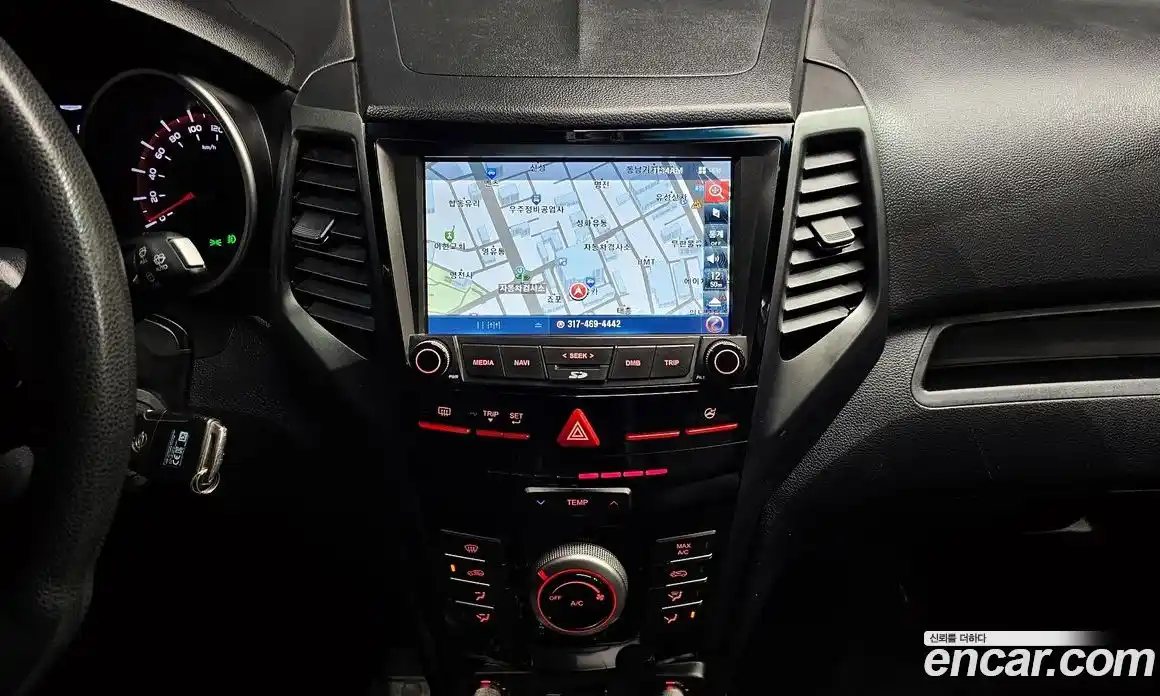 SsangYong TIBOLI 2016 1.6 Автомат в Москве № 718266, фото 9