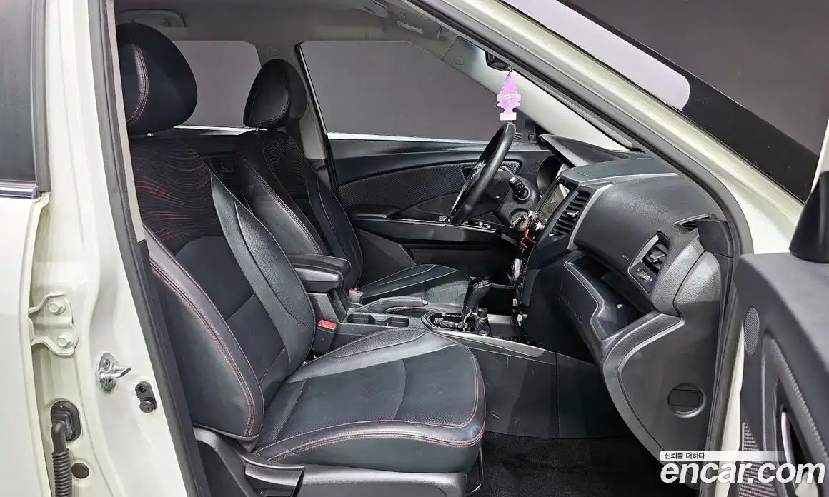 SsangYong TIBOLI 2016 1.6 Автомат в Москве № 718266, фото 10