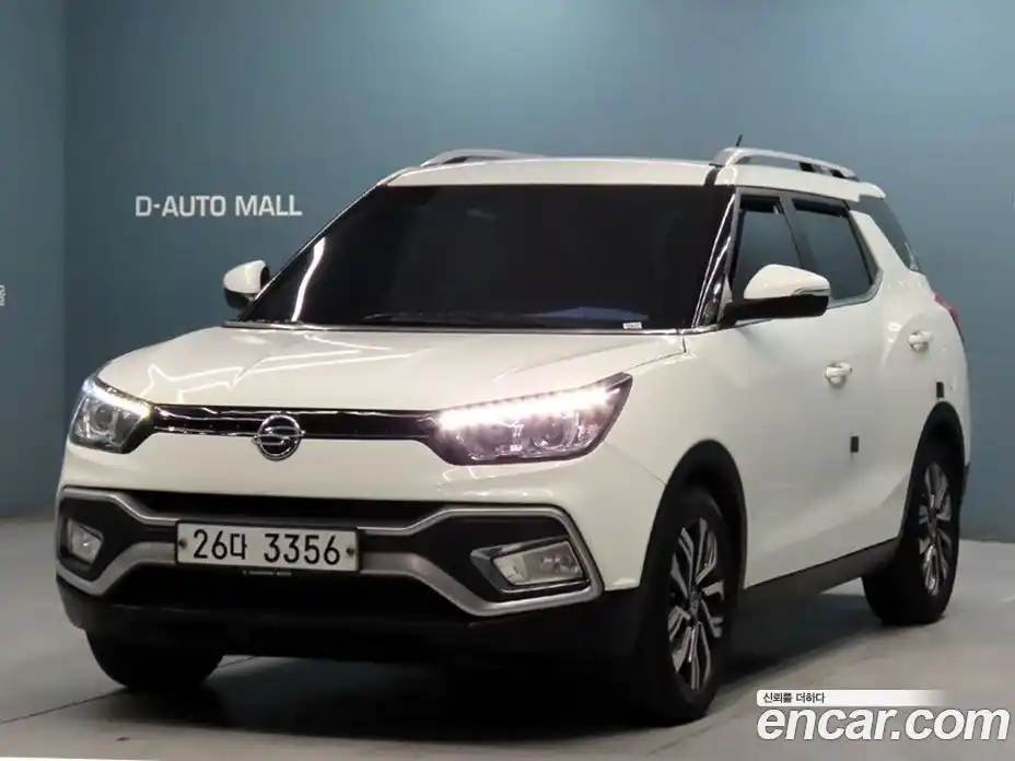 SsangYong TIBOLI 2019 1.6 Автомат в Москве № 718680, фото 1