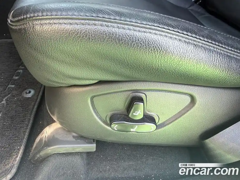 SsangYong Rexton 2013 2.0 Автомат в Москве № 718764, фото 11