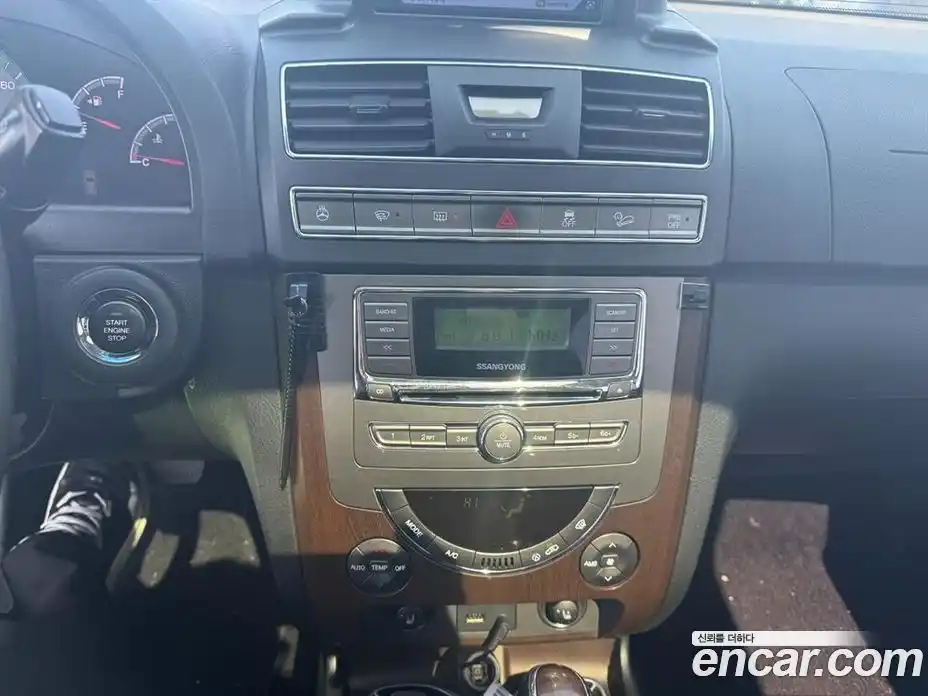 SsangYong Rexton 2013 2.0 Автомат в Москве № 718764, фото 14