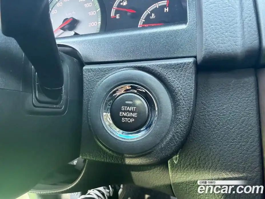 SsangYong Rexton 2013 2.0 Автомат в Москве № 718764, фото 15