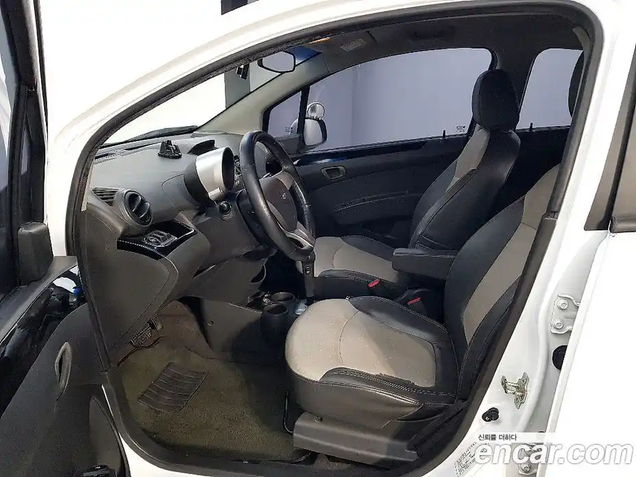 Chevrolet Spark 2012 1.0 Автомат в Москве № 718983, фото 7