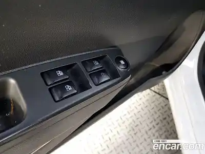 Chevrolet Spark 2012 1.0 Автомат в Москве № 718983, миниатюра 10