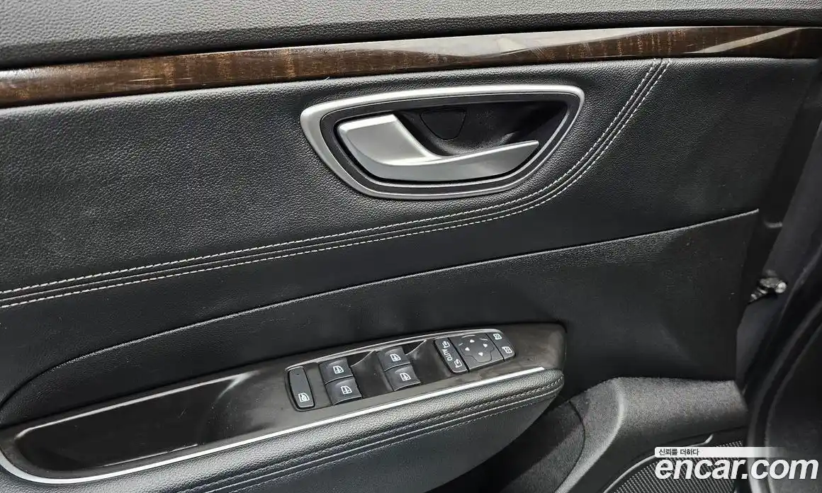 Renault SM6 2019 2.0 Автомат в Москве № 719077, фото 16