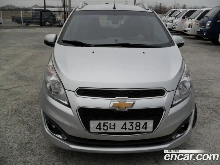 Chevrolet Spark 2013 1.0 Автомат в Москве № 719478, фото 2