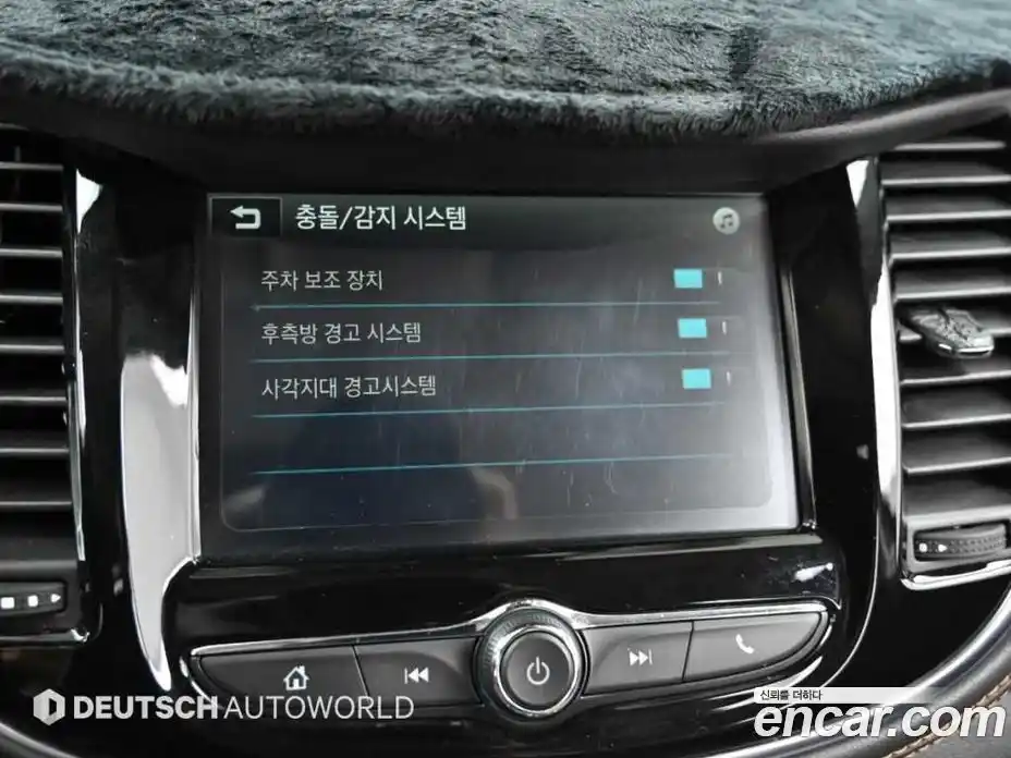 Chevrolet Trax 2018 1.4 Автомат в Москве № 719480, фото 17