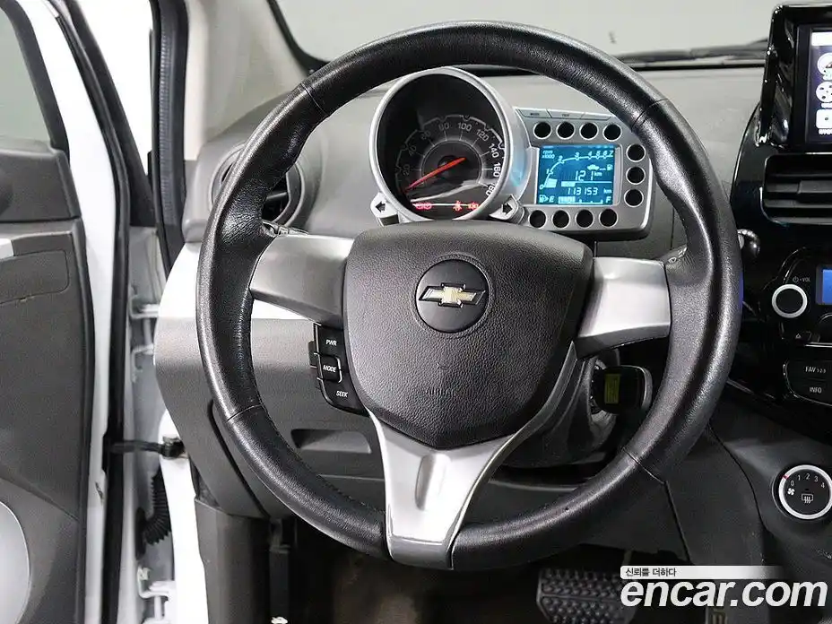 Chevrolet Spark 2013 1.0 Автомат в Москве № 719502, фото 16