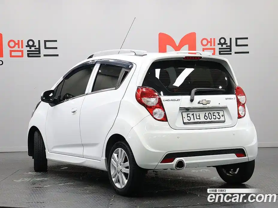 Chevrolet Spark 2013 1.0 Автомат в Москве № 719502, фото 3