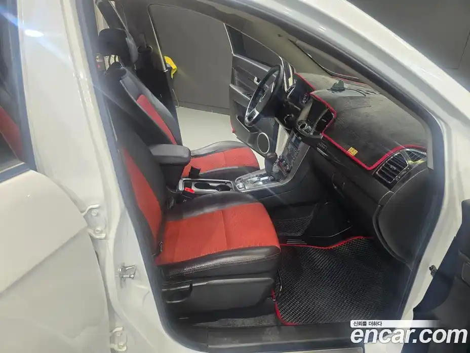 Chevrolet Captiva 2013 2.0 Автомат в Москве № 719518, фото 13