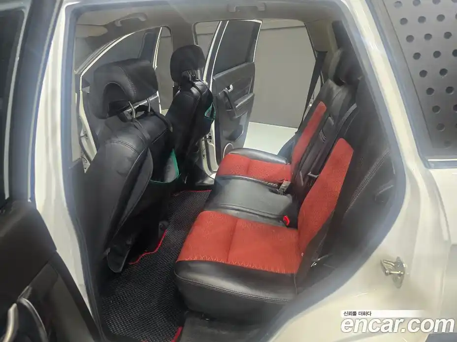 Chevrolet Captiva 2013 2.0 Автомат в Москве № 719518, фото 15