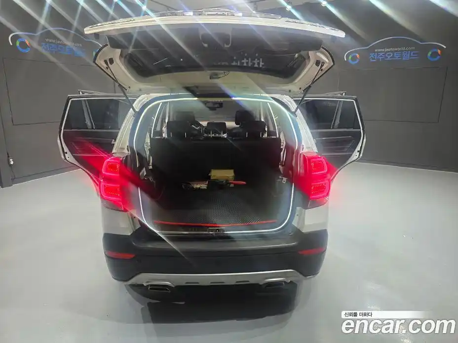 Chevrolet Captiva 2013 2.0 Автомат в Москве № 719518, фото 16